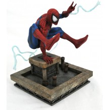 Figura Diamond Select - Marvel Gallery: 90s Spider-Man