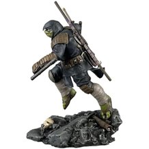 Figura Diamond Select - Teenage Mutant Ninja Turtles Gallery: The Last Ronin (25cm)