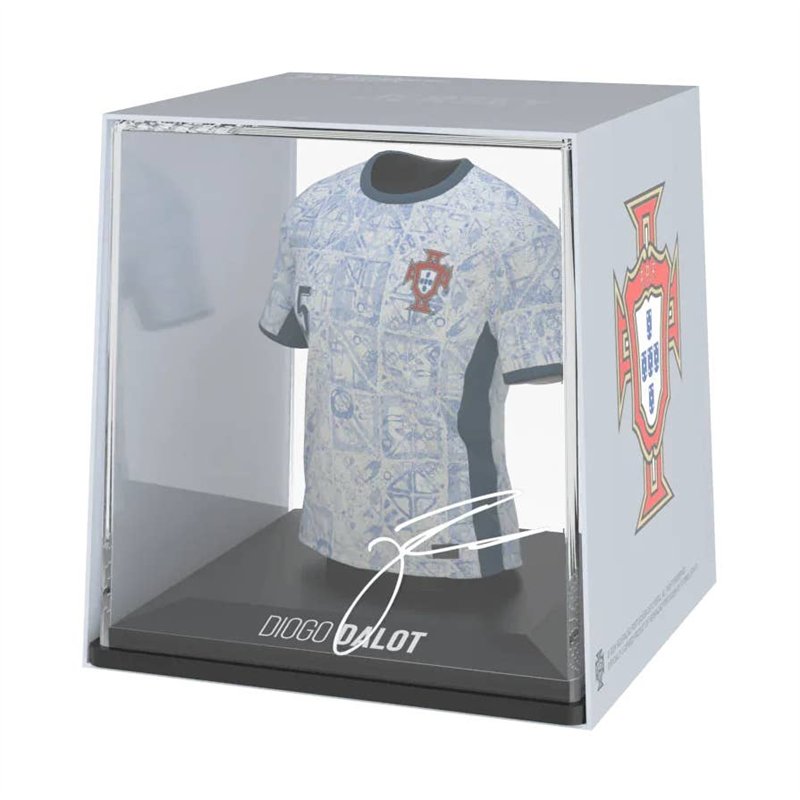Figura SPLINK My Jersey - Portugal: Diogo Dalot (Away 2024)