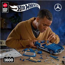 Hot Wheels: Premium Series Building Set - Mercedes-Benz 300SL